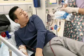 15岁透析男孩抽搐昏迷ICU住3天，血压266，对颖莉说的话让人泪目视频封面