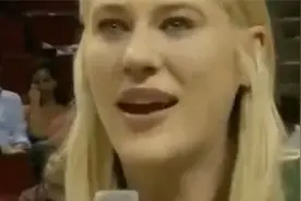 篮球第一美女劳拉，当年主动追求示爱姚明，被拒绝后过得怎样了？视频封面