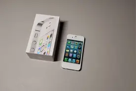 2023年全新iPhone4s开箱视频封面