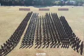 闻令而动！驻香港部队陆海空三军将士热血开训视频封面