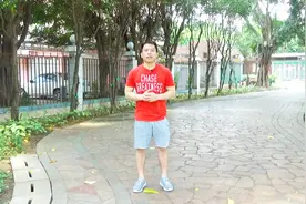 空腹晨练是突破减肥平台期的捷径，每天15分钟，坚持两周快速掉秤