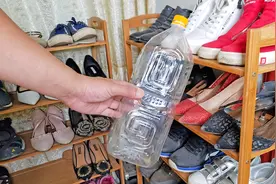鞋子太多不用愁？塑料瓶剪几刀，一个鞋柜能当两个用，方法太棒了视频封面