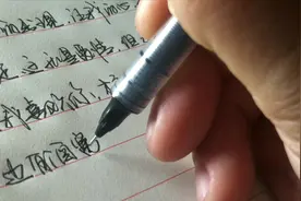 傻瓜，你的脸一边有酒窝，一边没有酒窝，很特别！视频封面