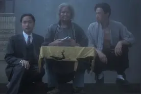 霸王别姬：程蝶衣再见张公公，权倾朝野的大太监竟沦落在街头卖烟视频封面