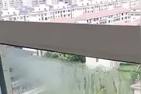 1对1手把手！怎样正确清洗，家里漏气的中空玻璃？视频封面