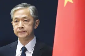 外交部：去年以来，美方“气球”10余次非法飞越中国领空视频封面