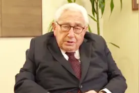 基辛格谈中美问题解决方式：中美有责任为世界进步找到合作方式视频封面