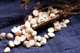 这味中药是“祛湿之霸”，与马齿苋搭配，清热解毒，脾胃不闹脾气