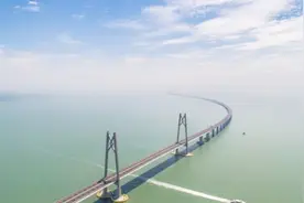 香港到珠海距88公里，海南到大陆不到20公里，为何不建跨海大桥？视频封面