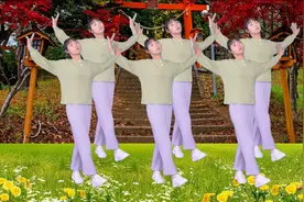 广场舞《烟花三月下扬州》，在天愿作比翼鸟，在地愿为连理枝