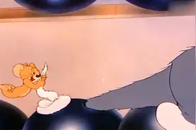 猫和老鼠：还是杰瑞厉害，把汤姆尾巴缠住了，汤姆还没感觉到视频封面
