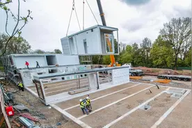 90秒看完，老外是如何快速建成一栋学校的，速度太快千万别眨眼视频封面