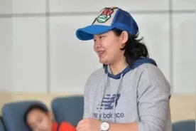 “体操女皇”程菲，退役后身材发福至180斤，34岁身居要职仍单身