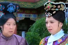 新还珠格格：御医巧救小燕子，逼皇后喝苦药，顿时就逃跑了视频封面