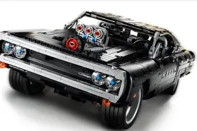 乐高打造积木界的“速度与激情”  道奇战马跨界而来视频封面