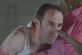 我打赌，肯定没人会问这部电影叫什么名字，虽然你们都没看过视频封面