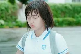李雷和韩梅梅：梅梅看着李雷和新来美女回了家，伤心透了！视频封面