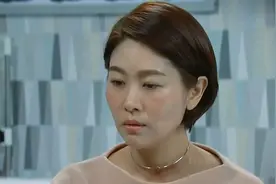 女孩发现叫了20年的姐姐，居然是自己的妈妈视频封面