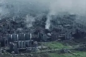 巴赫穆特局势：乌军夺回阵地 俄军撤出视频封面