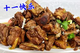 炖排骨想要脱骨入味口感好，老厨教你饭店的炖肉技巧，简单超实用