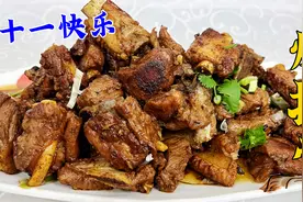 炖排骨想要脱骨入味口感好，老厨教你饭店的炖肉技巧，简单超实用