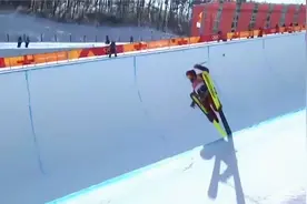 带你了解冬奥项目：U型场地技巧，避免失误很重要丨奥运故事视频封面