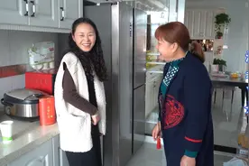 厂长乔迁之喜，200平方的房子加上一个车库，花了38万值不值视频封面