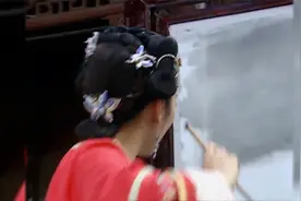 这部剧女主从头到尾好憋屈，甚至连她的美貌都没有发挥完全视频封面