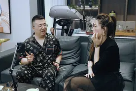 媳妇喝醉回家倒头就睡，老公趁机狠揍一顿，事后能否逃过一劫视频封面