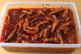街边麻辣鸡爪的做法，配方详细又简单，麻辣鲜香，不用排队买了！视频封面