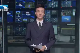 5G+自动驾驶！国内首款L4级5G自动驾驶汽车量产下线啦视频封面