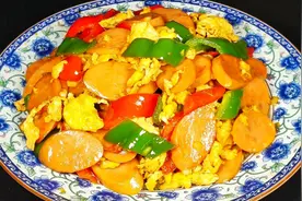 火腿肠和鸡蛋一起炒，不仅简单还特别好吃，营养丰富看着就有食欲视频封面