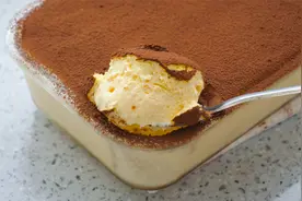 外面卖69一个的提拉米苏，自己在家就能做，不用烤箱，细腻又顺滑视频封面