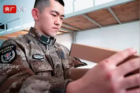 全是细节！21式作训服应该怎么穿，手把手教你