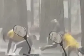 心酸一幕！广东一外卖小哥在雨中狂舞，网友：生活承载不起梦想视频封面