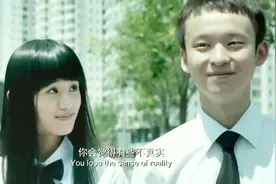 青春派：小伙毕业照上向女神告白，谁料班主任转身就给他妈打电话视频封面