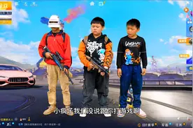 和平精英真人版：当伏地魔遇到萌新队友居然开挂瞬移？视频封面