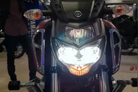 雅马哈新款街车150到货，高颜值配ABS，质感真不赖，售价9295元视频封面