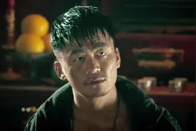 这首抖音热歌《谁》唱得真带劲，越听越有感觉！视频封面