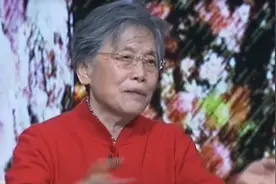 赵炜现场爆料：周总理去世后，竟突击为邓颖超过生日视频封面