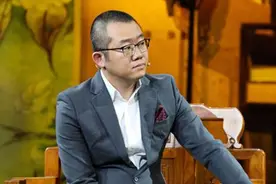 杨坤化妆师罗天华，36岁剩女嫁给闺蜜儿子，涂磊直呼这闺蜜太狠了视频封面