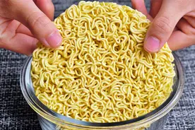 这才是方便面的正确做法，简单营养翻倍，我家一周吃6次，太香了