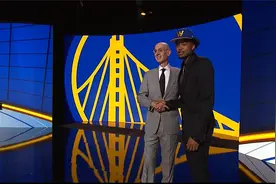 【2021NBA选秀】第14顺位！金州勇士队选中摩西·穆迪视频封面