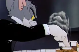 猫和老鼠经典表情包出处，杰瑞你敢露头我汤姆就敢敲你！视频封面