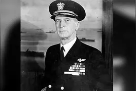 美国九位五星上将，地位堪比元帅，却有3位直接或间接干涉过中国视频封面