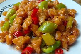 自从学会鸡胸肉这样做，我家三天两头做，鲜嫩可口，天天吃不腻