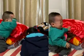 弟弟手欠扇姐姐巴掌，姐姐忍无可忍暴打反击，妈妈淡定观看不帮忙视频封面