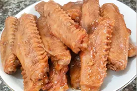 鸭翅最经典的家常做法，酱香浓郁嫩滑入味，简单又好吃视频封面