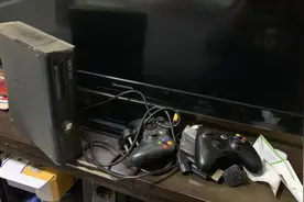七百多块钱捡漏XBOX360体感游戏机一套，疫情结束也没时间玩了。视频封面