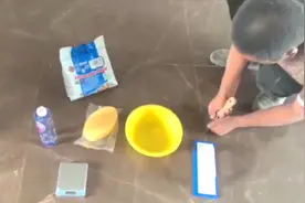 新房瓷砖美缝填缝起皮问题多，选择进口马贝水泥基，防污不渗水。视频封面